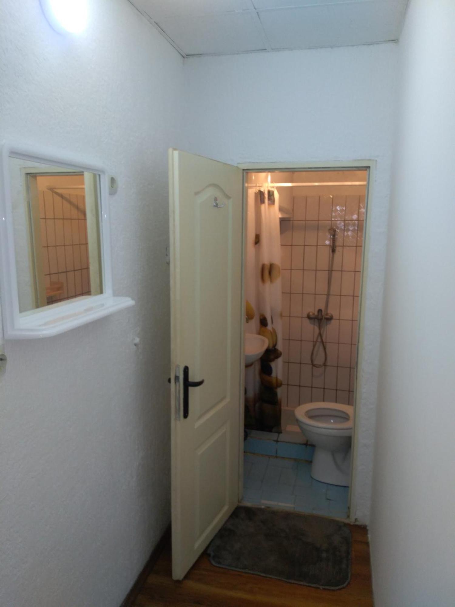 Hostel Trajan Donji Milanovac Buitenkant foto