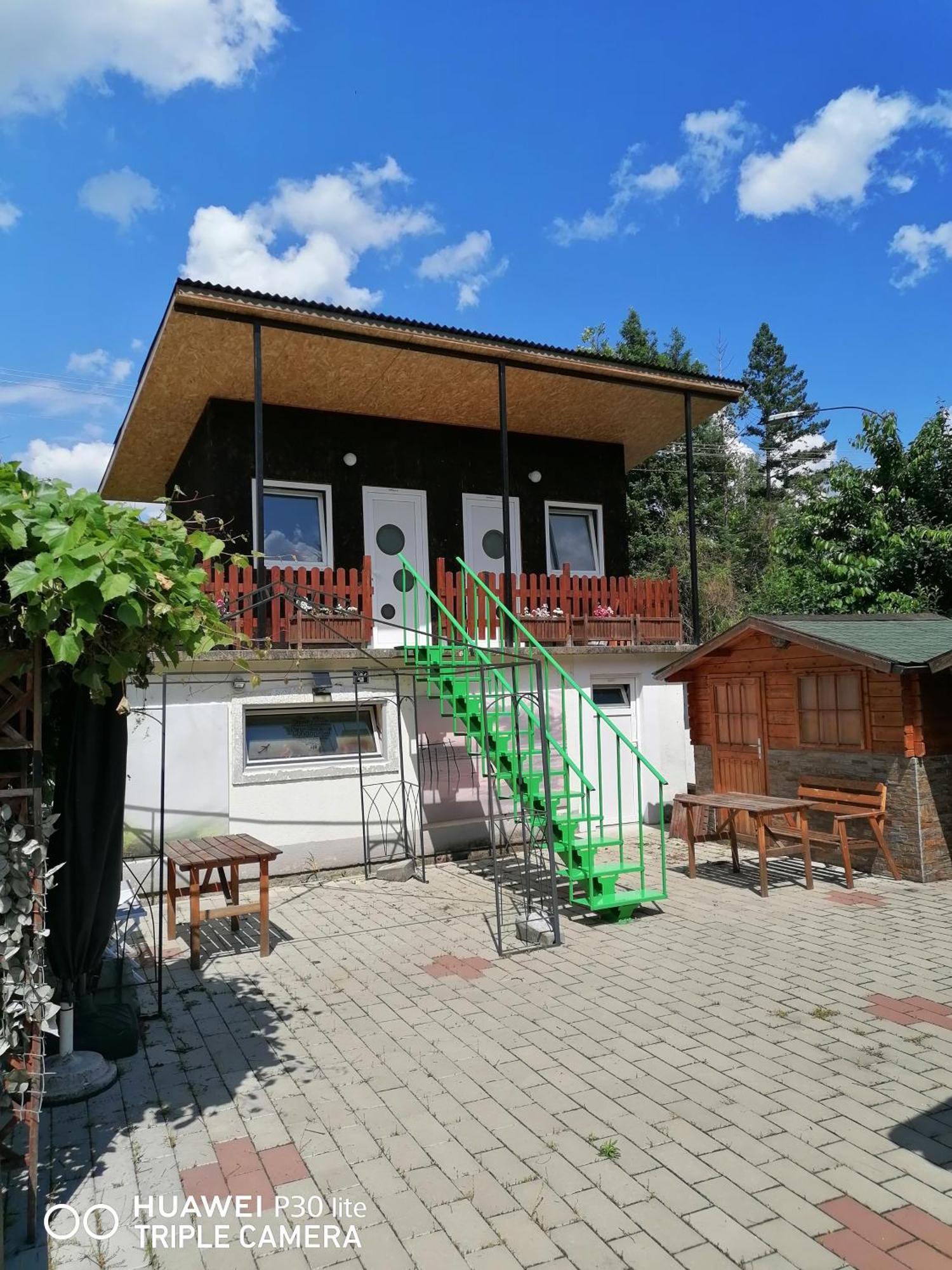 Hostel Trajan Donji Milanovac Buitenkant foto