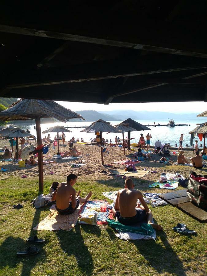 Hostel Trajan Donji Milanovac Buitenkant foto